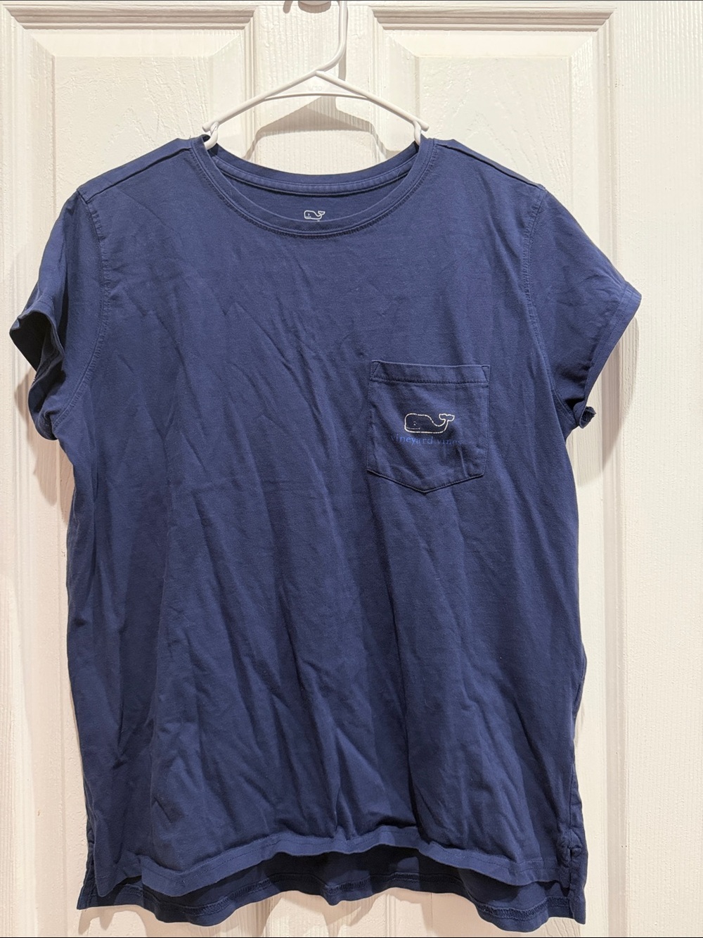 Vineyard Vines Pocket Tee in Navy